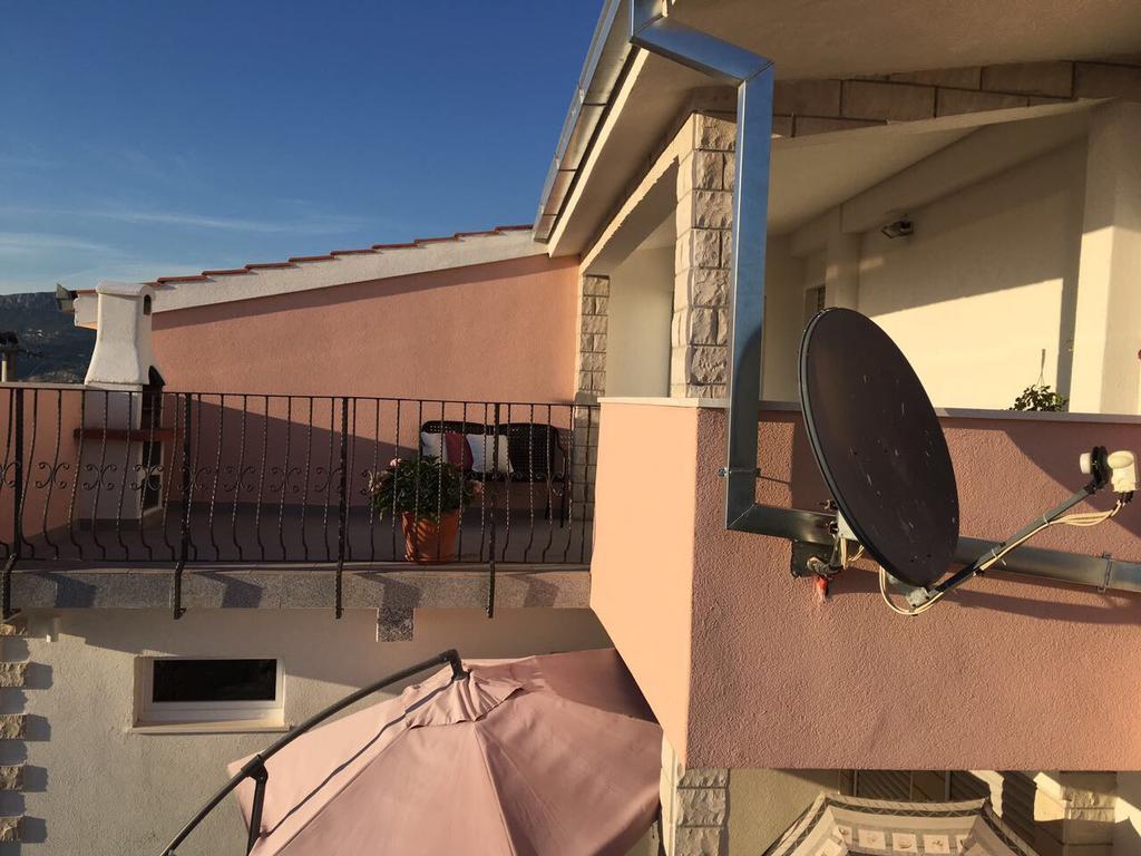 Nasi Apartmani Спліт Екстер'єр фото
